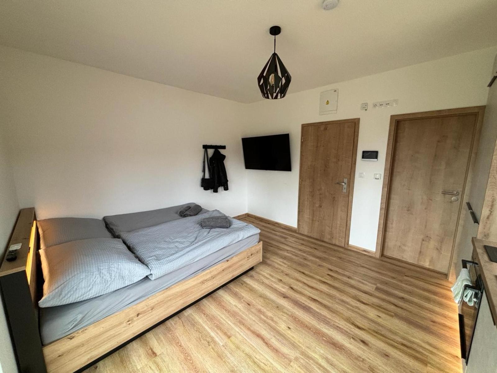 Apartmany U Plaze Lipna - Male Lipno Černá v Pošumaví Екстериор снимка